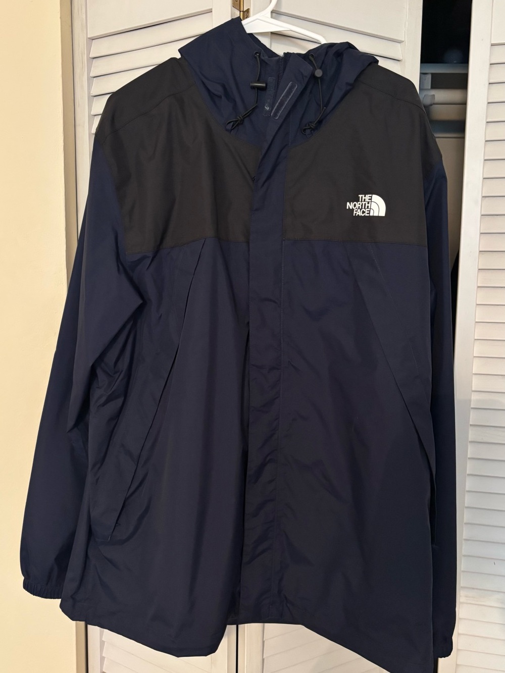 The North Face Men’s Navy and Black Hooded Raincoat